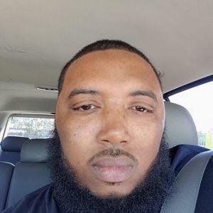 Meet your Posher, Derrick